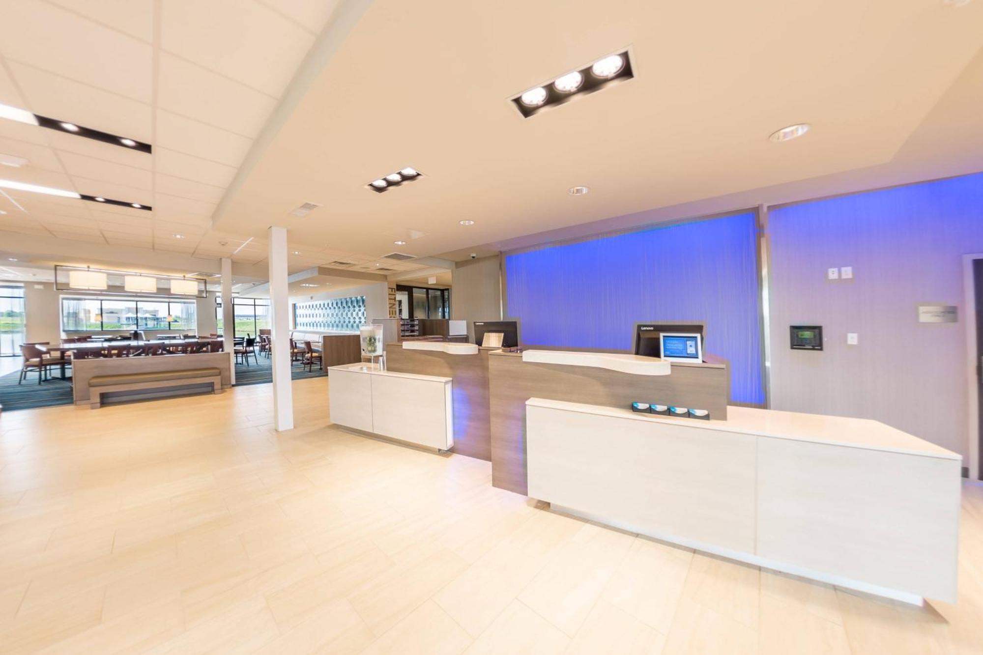 Fairfield Inn & Suites By Marriott Des Moines Altoona Bagian luar foto